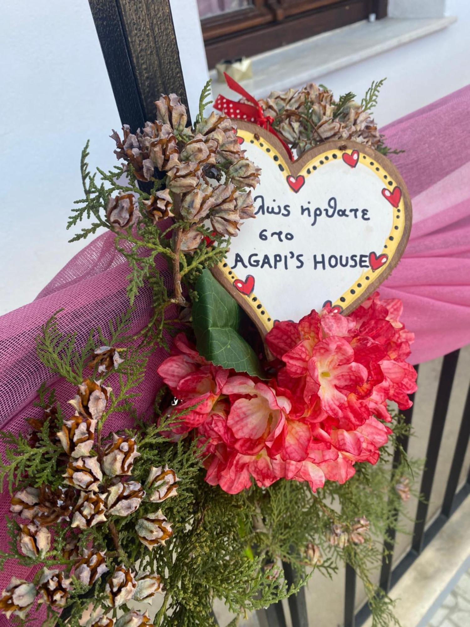Agapi's House *